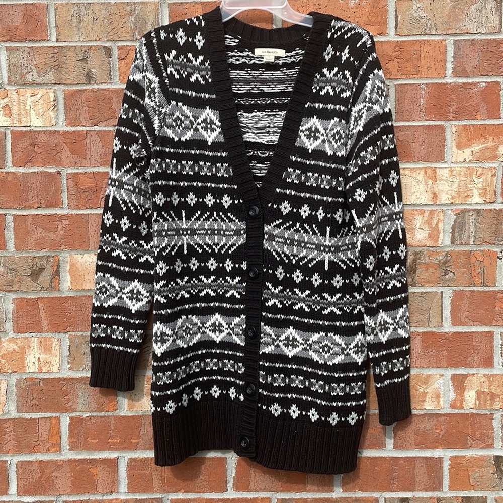 G.H. Bass & Co. size large woman’s sweater Black White Gray Cardigan Buttons